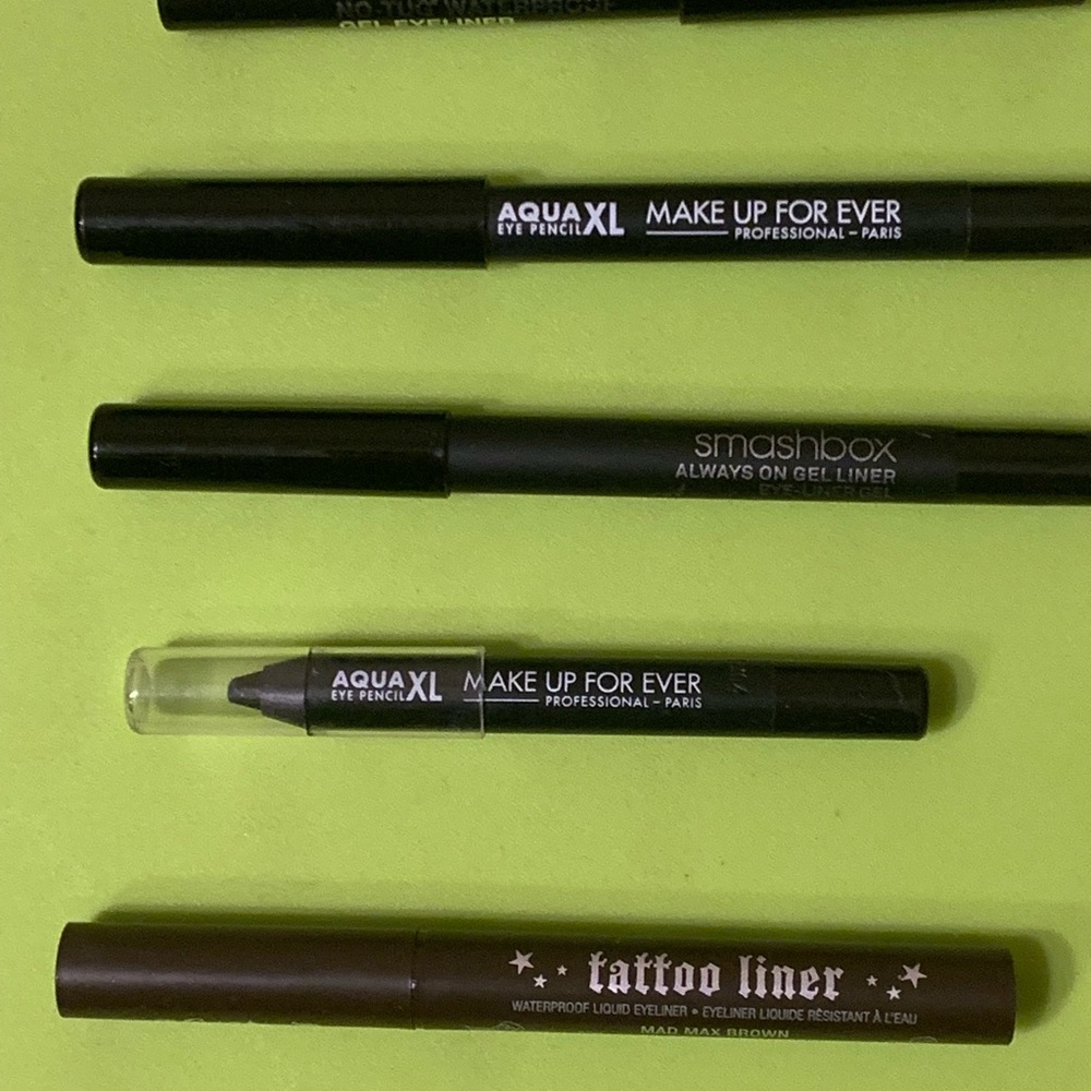 Eyeliner sample bundle